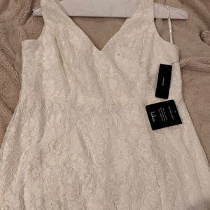 Lulus White Lace size Large dress knee or just below knee and I’m 5’3”-new